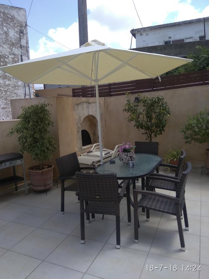 Elefterna Villa Zefi מראה חיצוני תמונה